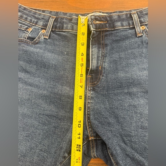 Denizen by Levi’s Mid Rise Denim Cut Off Shorts, Plus Size 18 - Picture 10 of 10